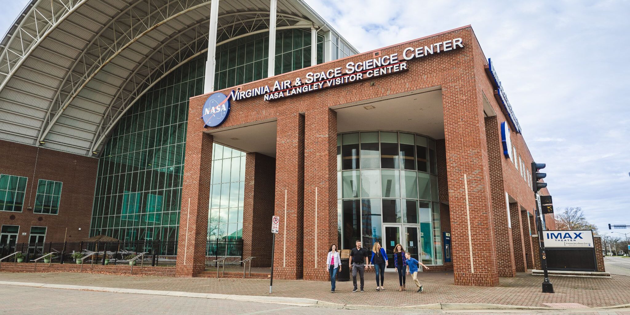 495597418_1155078376652787_6046982093218711271_n